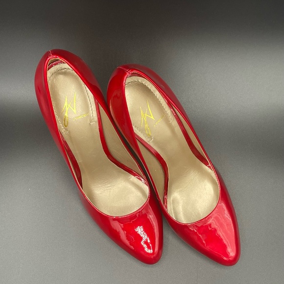 REDUCED PRICE J Vincent Red Patent Leather Dress Pump $5.95 Shipping - Picture 5 of 6